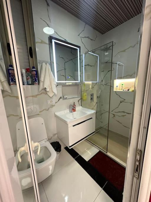 Apartament Studio Near Tirana Airport 2- Self Check-In Free Parking Valjiosi Zewnętrze zdjęcie
